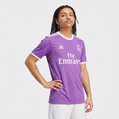 Retro Real Madrid 2017/18 III