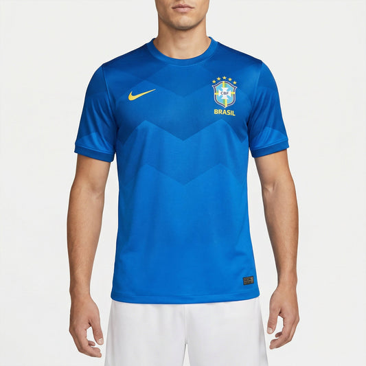 Brazil 2018 Away Fan