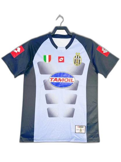 Juventus 02/03 Goalkeeper Blue  - Retro Version