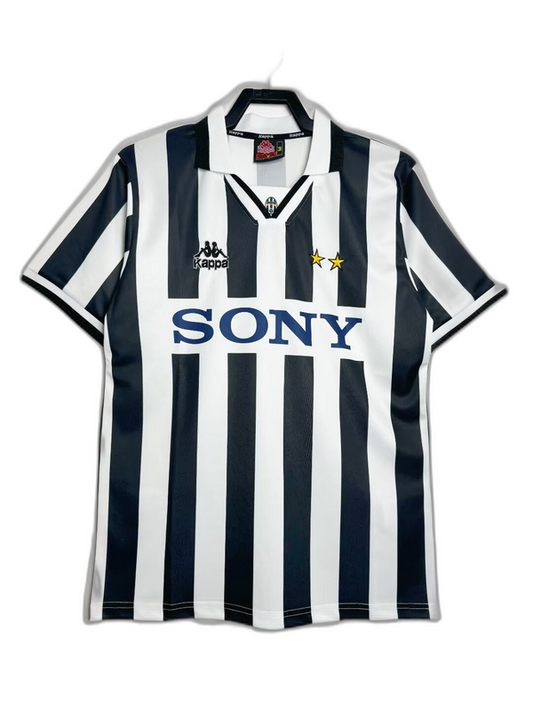 Juventus 95/96 I Home  - Retro Version