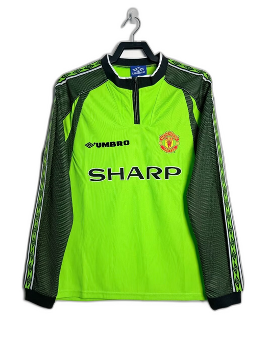 Manchester United 98/99 Goalkeeper  - Long Sleeve Retro Version