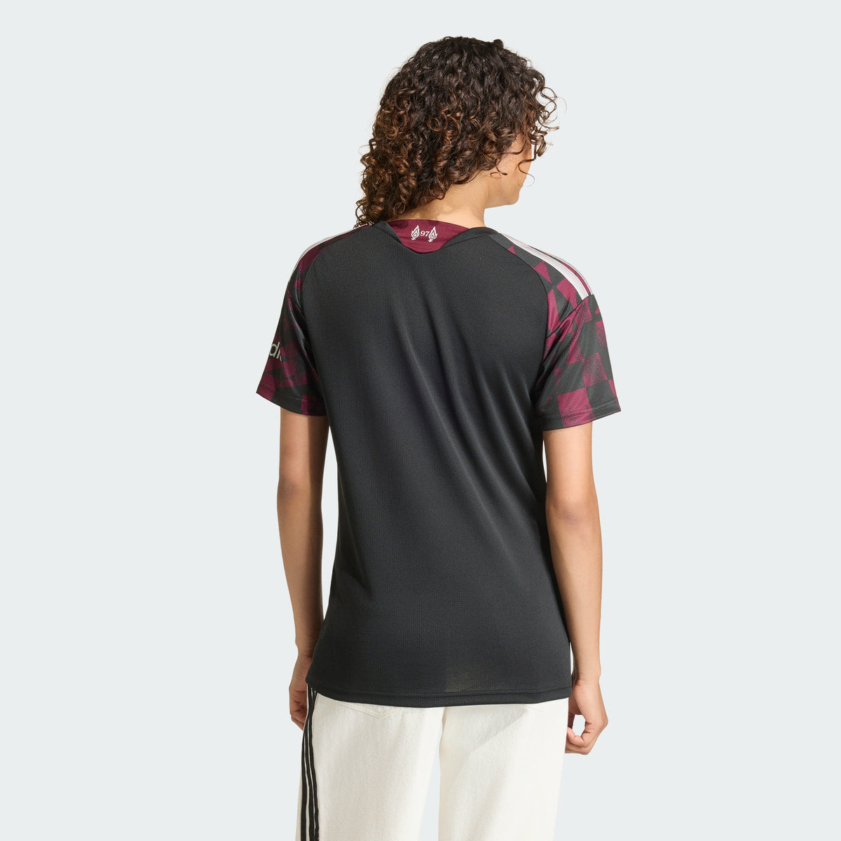 Liverpool 26/27 III Third - Women's Version