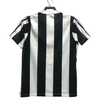 Newcastle United 95/97 I Casa - Versão Retrô