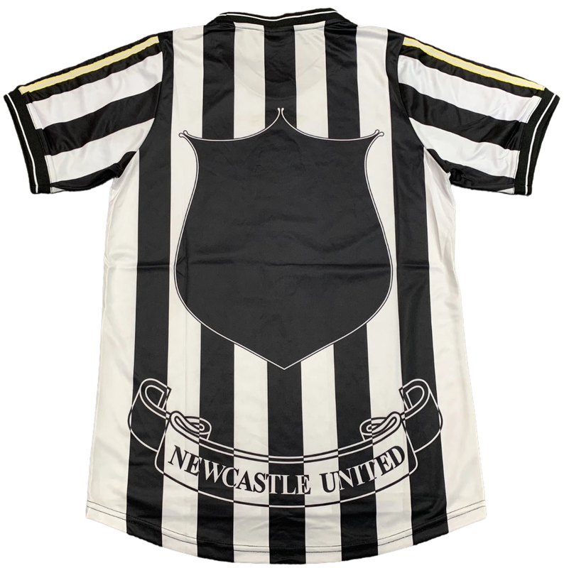 Newcastle United 97/99 I Casa - Versão Retrô