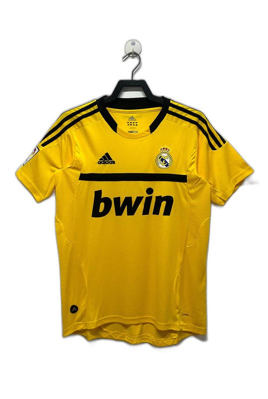 Real Madrid 11/12 Goalkeeper  - Retro Version