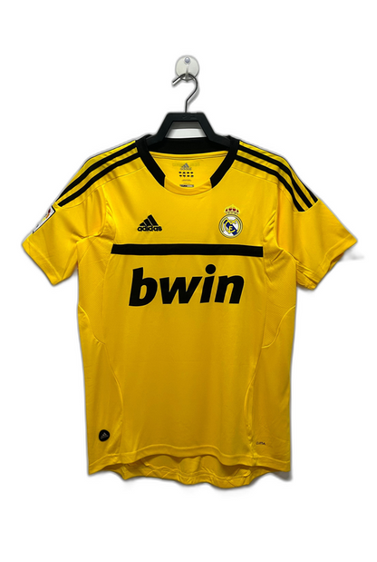 Real Madrid 11/12 Goalkeeper  - Retro Version